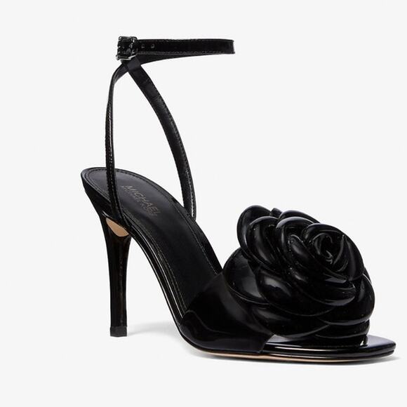 NIB Michel Kors Elodie Patent Leather Flower Heel Black 8.5M - Picture 1 of 10